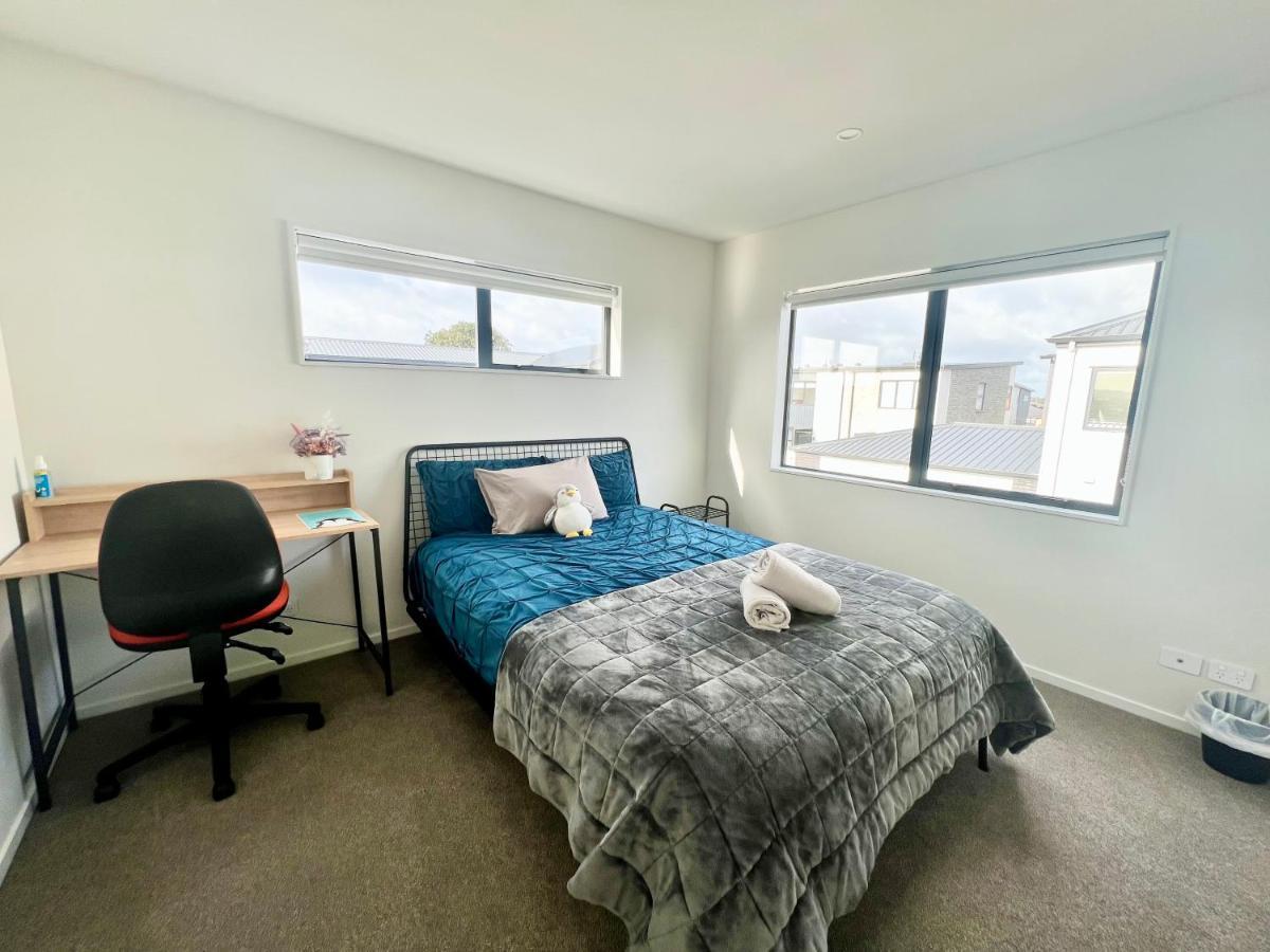 A&J Queen Bedroom-Quiet And Brand New With Reserve View Auckland Luaran gambar